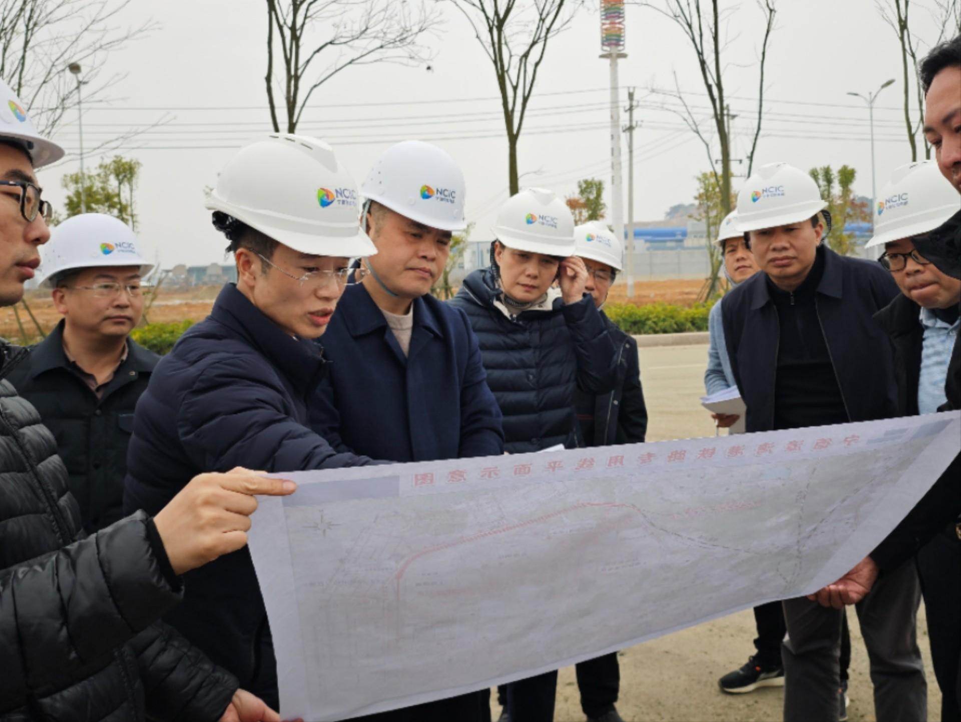 2024-2-29市交投集團領(lǐng)導深入市交投物流集團項目一線(xiàn)調研，章佳琦拍攝2.jpg